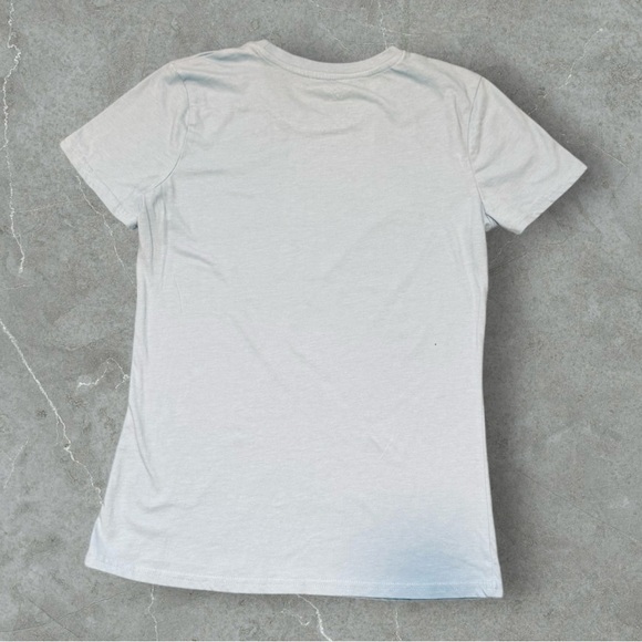 🆕Wonder Woman DC Comics Fitted Tee - Picture 3 of 13